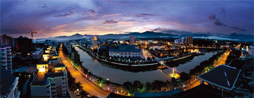 哈密市加盟锅边边酥肉一月可以挣多少钱